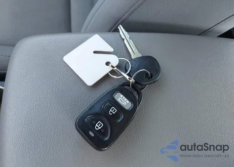 2017 Hyundai Elantra Se z USA, uszkodzony, nr VIN 5NPD74LF9HH093846